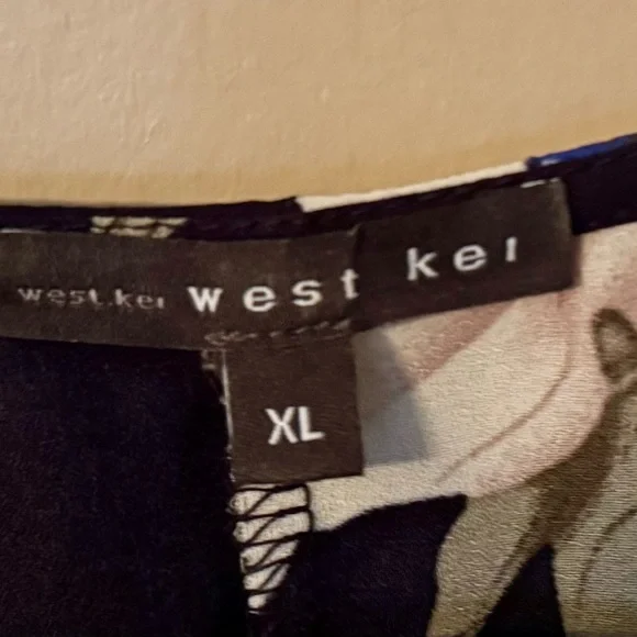 West Kei Allure Knot Detail Short Sleeve Blouse - XL - Picture 4 of 4